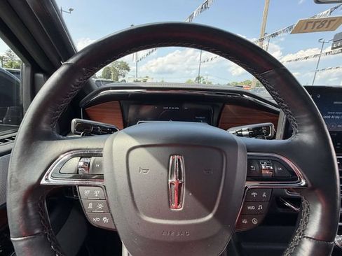 Certified 2024 Lincoln Navigator Reserve AWD/4WD image 26
