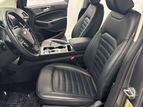 Certified 2022 Ford Edge SEL w/ Convenience Package AWD/4WD image 9
