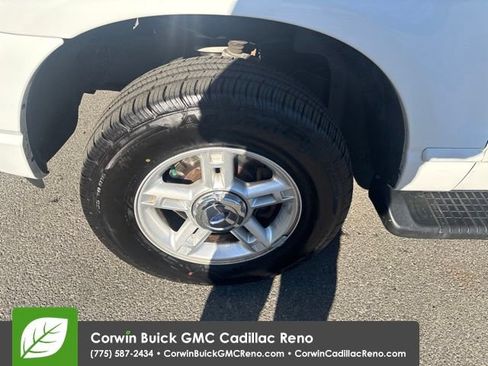 Used 2004 Ford Explorer XLT AWD/4WD image 10
