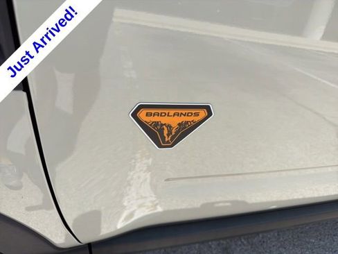 Used 2025 Ford Bronco Sport Badlands AWD/4WD image 11