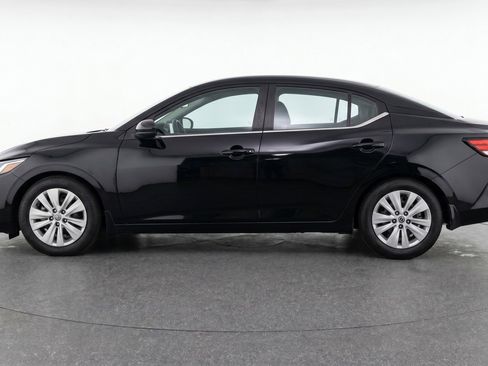 Used 2025 Nissan Sentra S FWD image 5