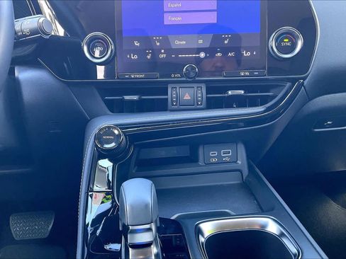 Used 2022 Lexus NX 250 AWD w/ Cold Area Package image 34