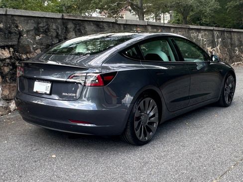 Used 2021 Tesla Model 3 Performance image 16