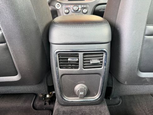 Used 2013 Dodge Charger SE w/ Sport Appearance Group RWD image 30