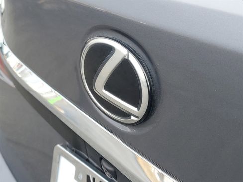 Used 2020 Lexus ES 350 w/ Premium Package image 7