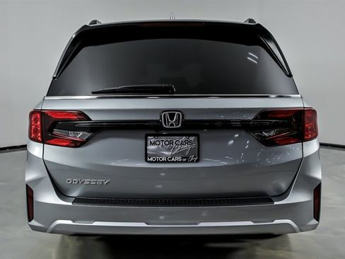 Used 2026 Honda Odyssey EX-L image 10
