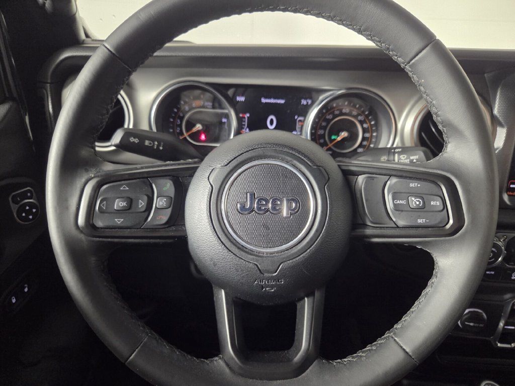 Used 2022 Jeep Wrangler Unlimited Sport AWD/4WD image 37