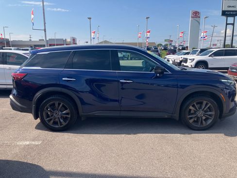 Used 2025 INFINITI QX60 Luxe AWD/4WD image 8