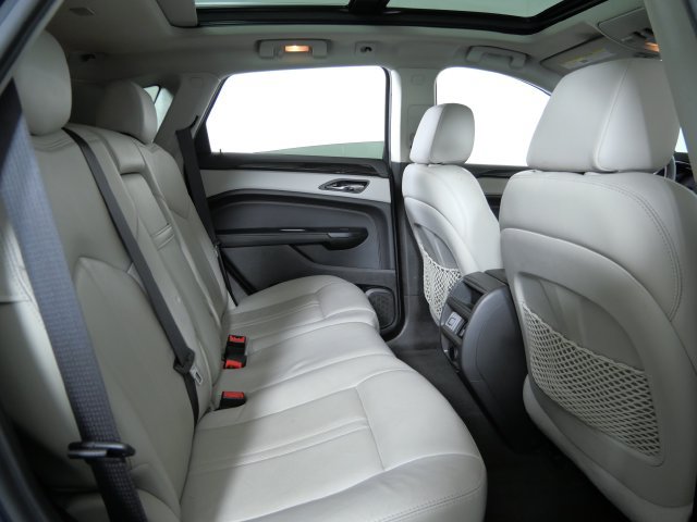 Used 2016 Cadillac SRX Luxury w/ Driver Awareness Package AWD/4WD image 14