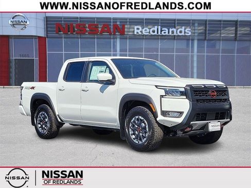 New 2025 Nissan Frontier PRO-4X w/ Pro Premium Package image 1