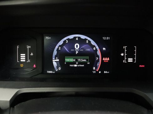 Used 2025 Toyota Tacoma SR5 image 38