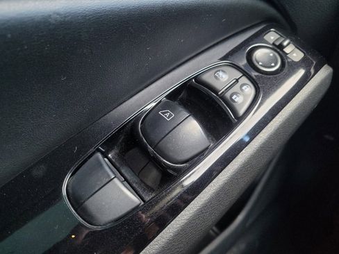 Used 2023 Nissan Altima 2.5 SV image 27