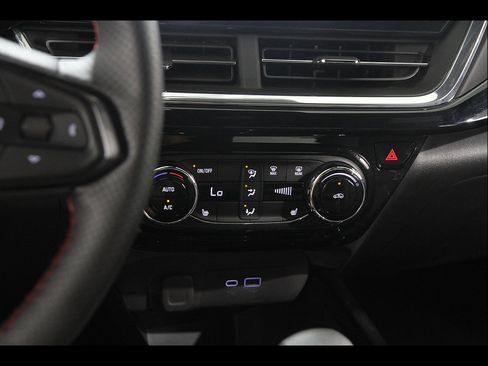 Certified 2025 Chevrolet Trax RS w/ Driver Confidence Package FWD image 14