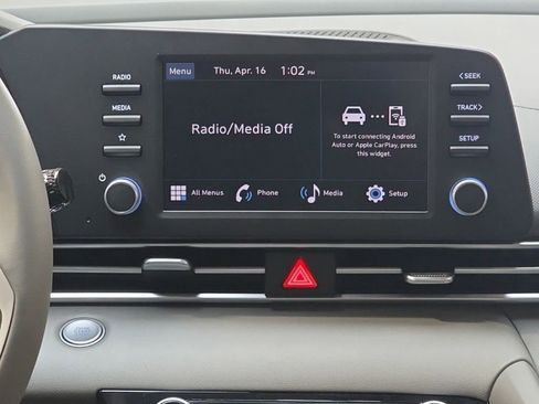 New 2026 Hyundai Elantra SEL Sport Premium FWD image 17