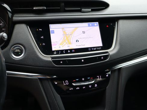 Used 2020 Cadillac XT5 Premium Luxury FWD image 7