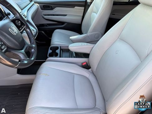 Used 2019 Honda Odyssey Touring image 12