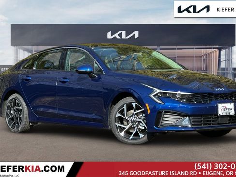 New 2025 Kia K5 EX image 1