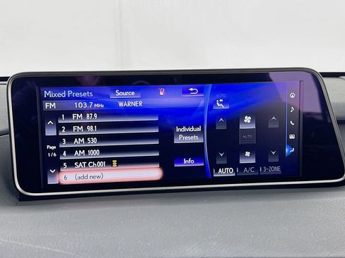 Used 2019 Lexus RX 350L Luxury w/ Accessory Package image 27