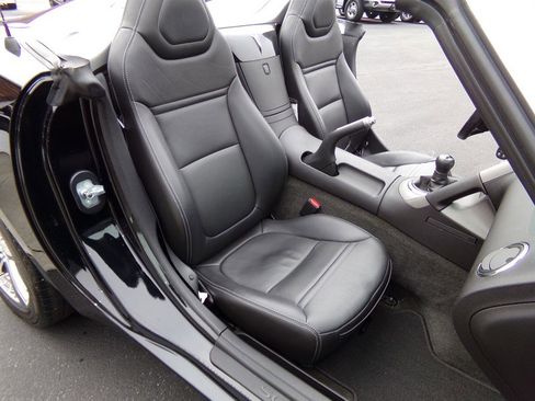 Used 2007 Pontiac Solstice Convertible w/ Premium Package image 40