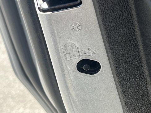 Used 2024 Chevrolet Tahoe LT image 14