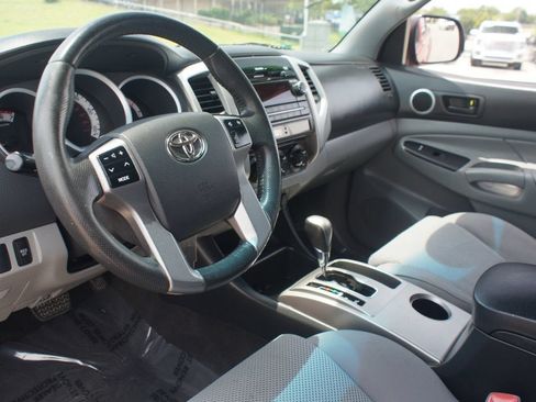 Used 2012 Toyota Tacoma 4x4 Double Cab w/ TRD Sport Pkg image 13