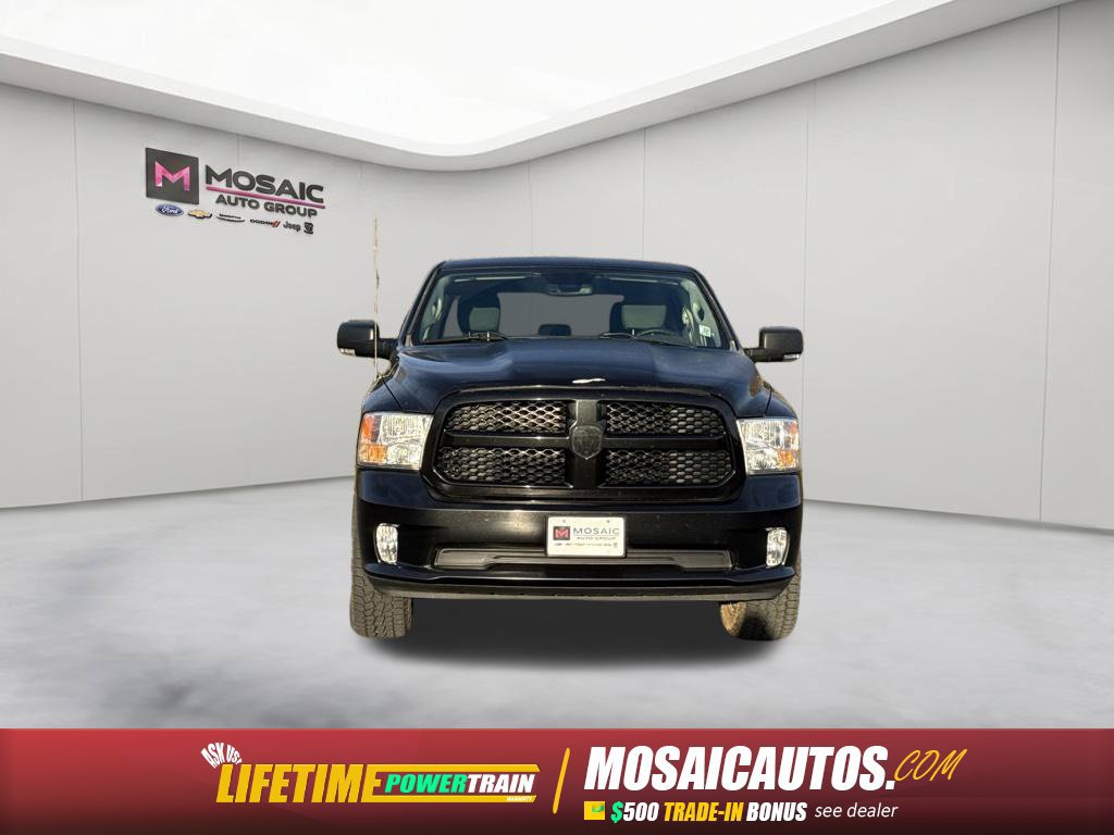 Used 2015 RAM 1500 Express AWD/4WD image 2