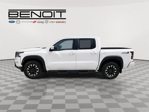 Used 2023 Nissan Frontier Pro-X w/ Pro Convenience Package RWD image 7