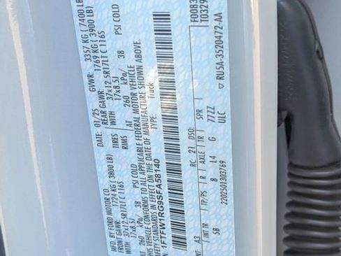 Used 2025 Ford F150 Raptor image 40