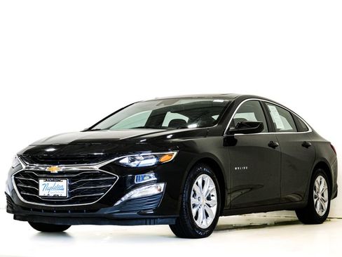Used 2024 Chevrolet Malibu LT FWD image 3