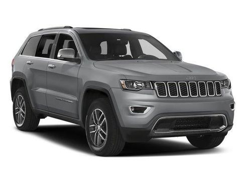 Used 2017 Jeep Grand Cherokee Limited AWD/4WD image 6