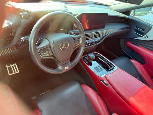 Used 2023 Lexus LS 500 F Sport w/ Cold Weather Package (CK) RWD image 9