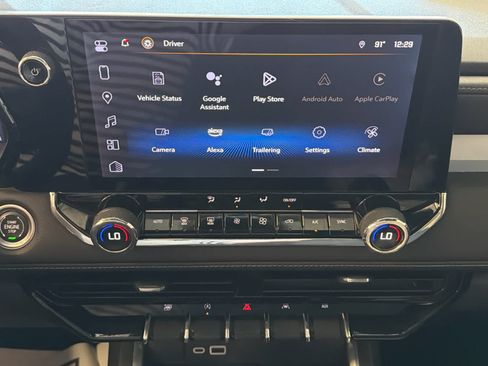 Used 2024 Chevrolet Colorado LT w/ LT Convenience Package AWD/4WD image 23
