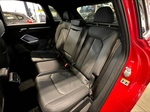 Certified 2023 Audi Q3 2.0T Premium image 26