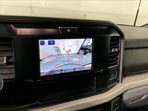 Used 2025 Ford F250 XLT image 21