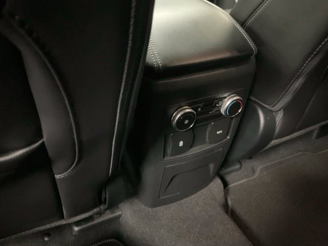 Used 2023 Ford Explorer XLT w/ Equipment Group 202A AWD/4WD image 20