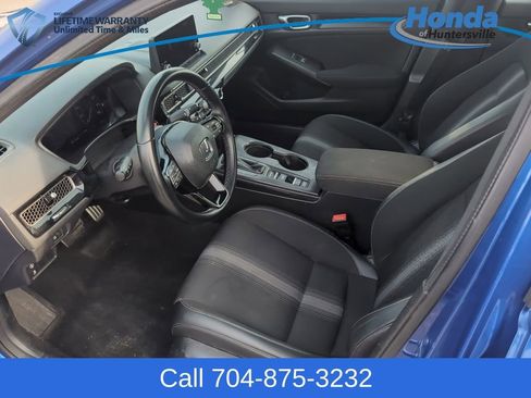 Used 2023 Honda Civic Sport image 13