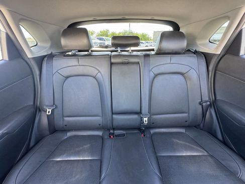 Used 2018 Hyundai Kona Limited image 36