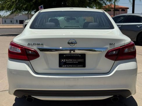 Used 2018 Nissan Altima 2.5 SV FWD image 7