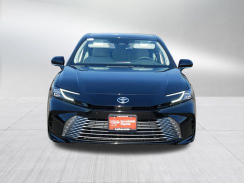 Certified 2026 Toyota Camry XLE AWD/4WD image 2