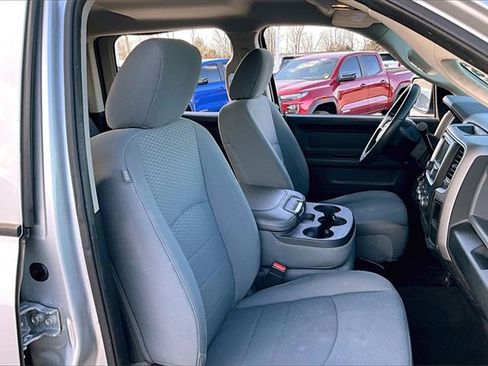 Used 2015 RAM 2500 Tradesman w/ Chrome Appearance Group image 30