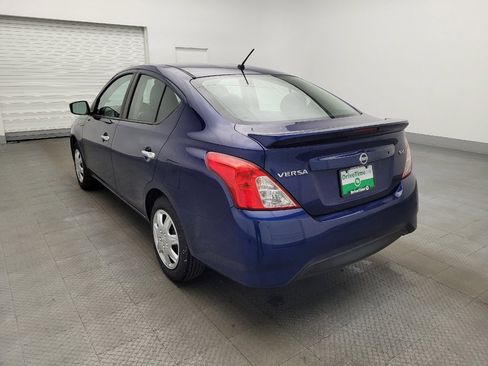 Used 2018 Nissan Versa SV image 5