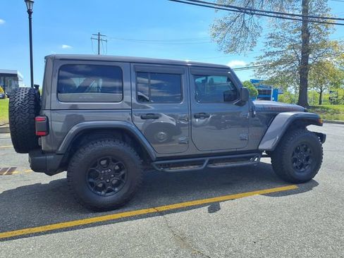 Used 2020 Jeep Wrangler Unlimited Rubicon AWD/4WD image 9