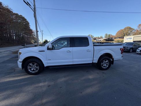Used 2015 Ford F150 Lariat image 9