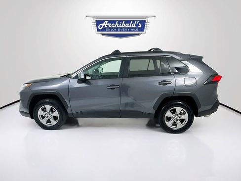 Used 2024 Toyota RAV4 XLE w/ Convenience Package AWD/4WD image 4