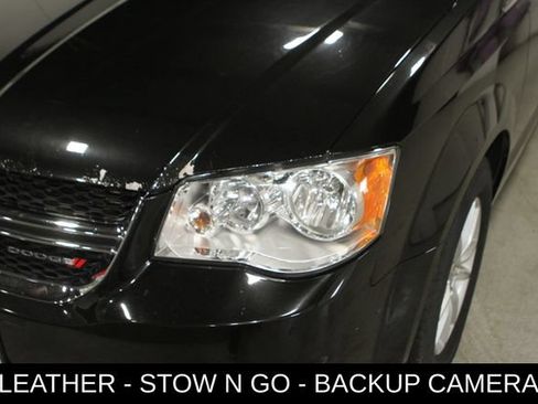 Used 2018 Dodge Grand Caravan SXT FWD image 8