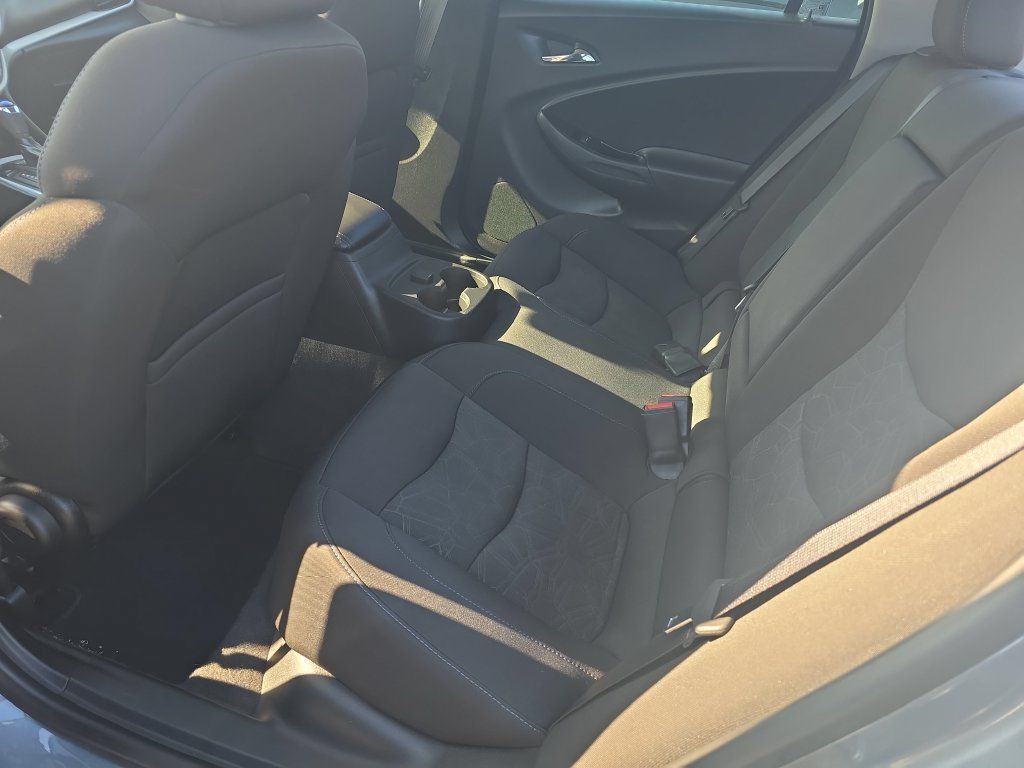 Used 2018 Chevrolet Volt LT FWD image 22