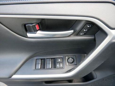 Certified 2023 Toyota RAV4 XSE AWD/4WD image 17
