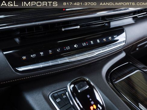 Used 2023 Cadillac Escalade Sport AWD/4WD image 47