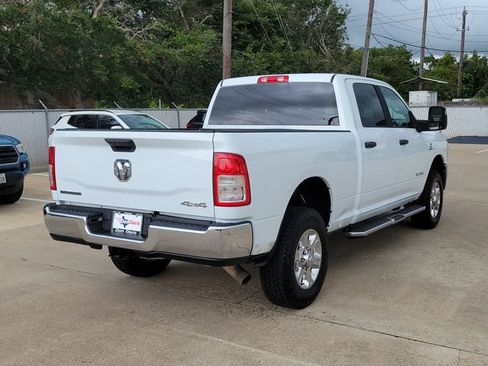 Used 2024 RAM 2500 Big Horn AWD/4WD image 3