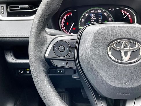 Used 2025 Toyota RAV4 XLE w/ Convenience Package AWD/4WD image 24